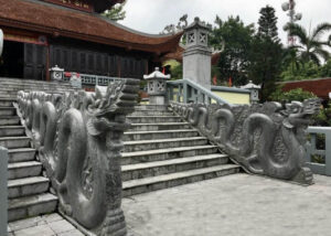 Bịt bậc tam cấp đá